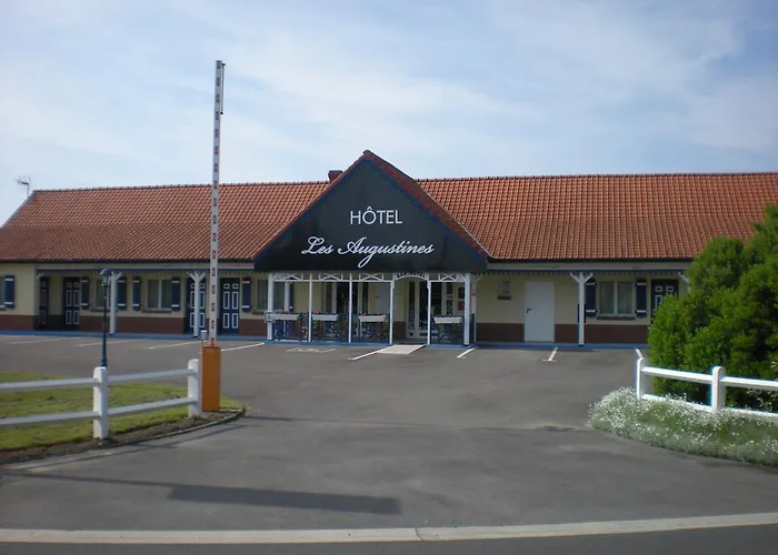 Hotel Les Augustines 3*